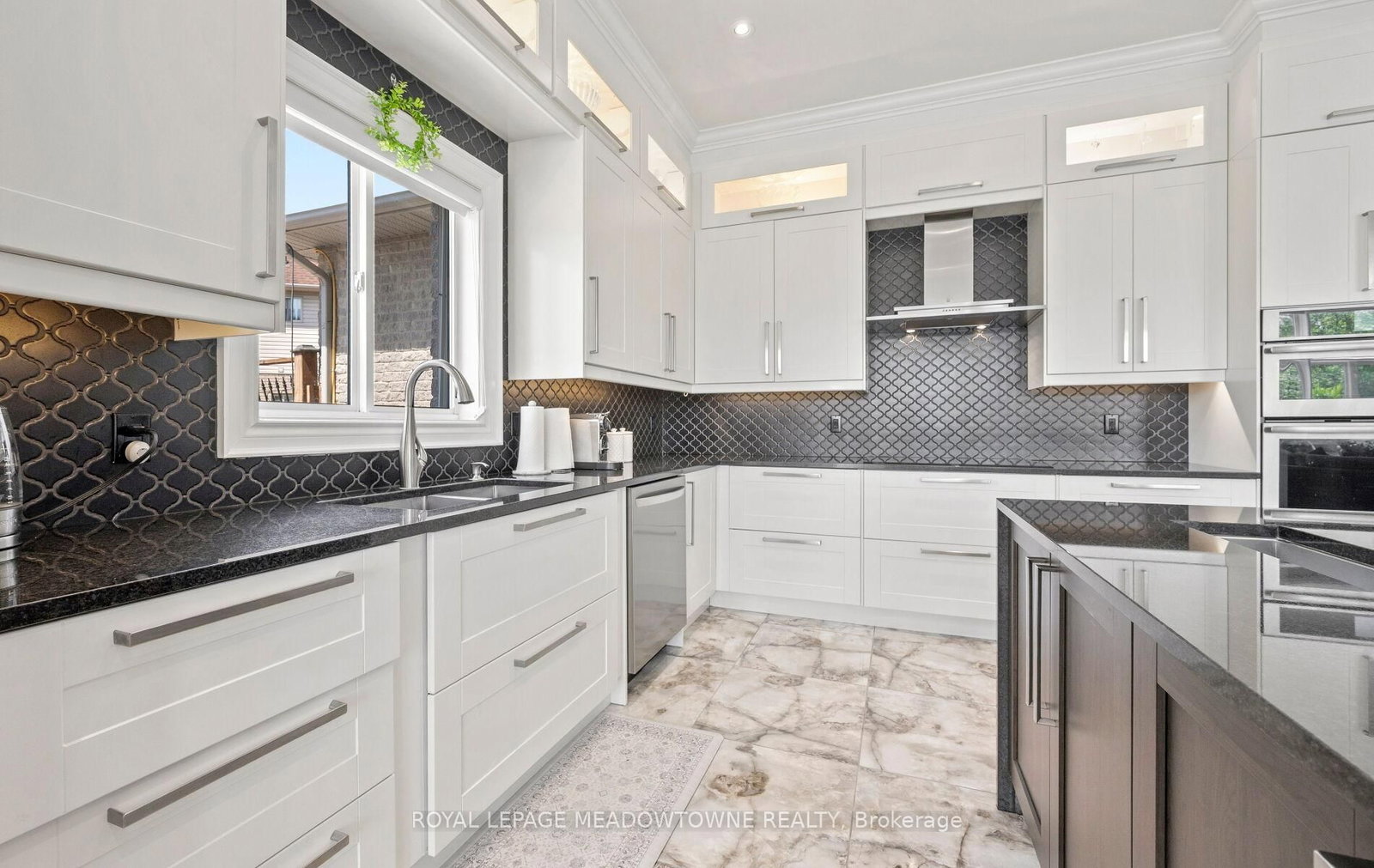 4 Playfair Court • Hamilton, ON photo 19