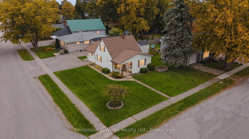 home for sale on 605 Inkerman Street E