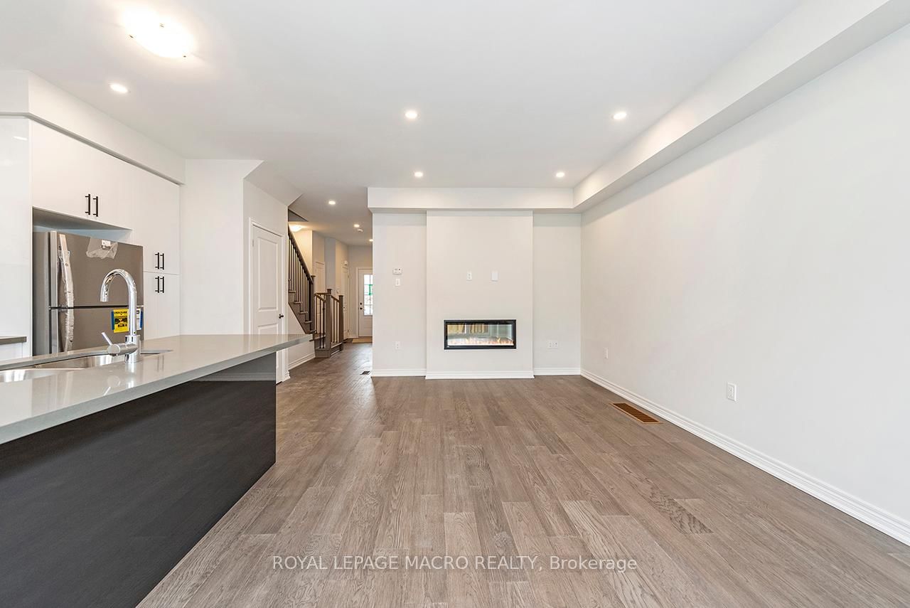 22 Linden Park Lane • Hamilton, ON photo 17