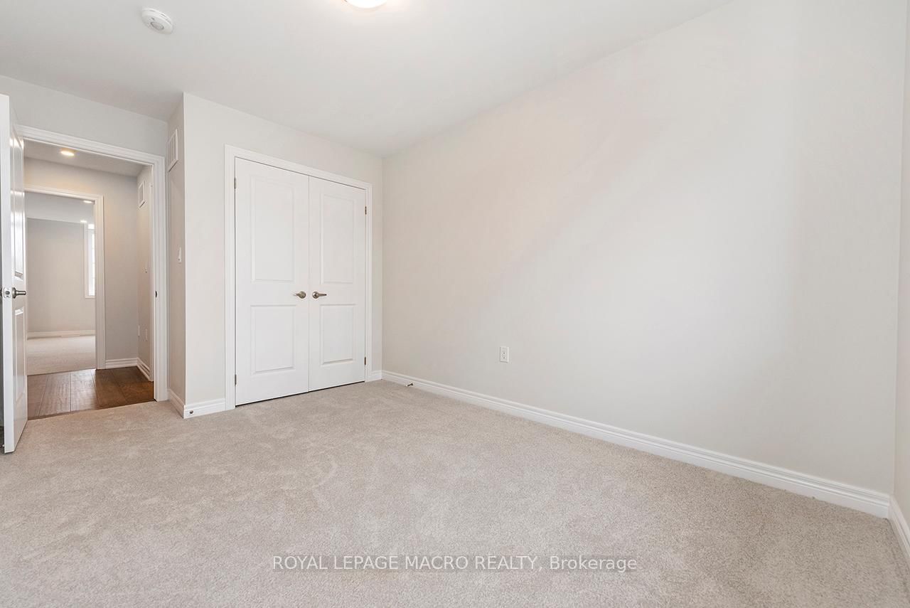 22 Linden Park Lane • Hamilton, ON photo 26