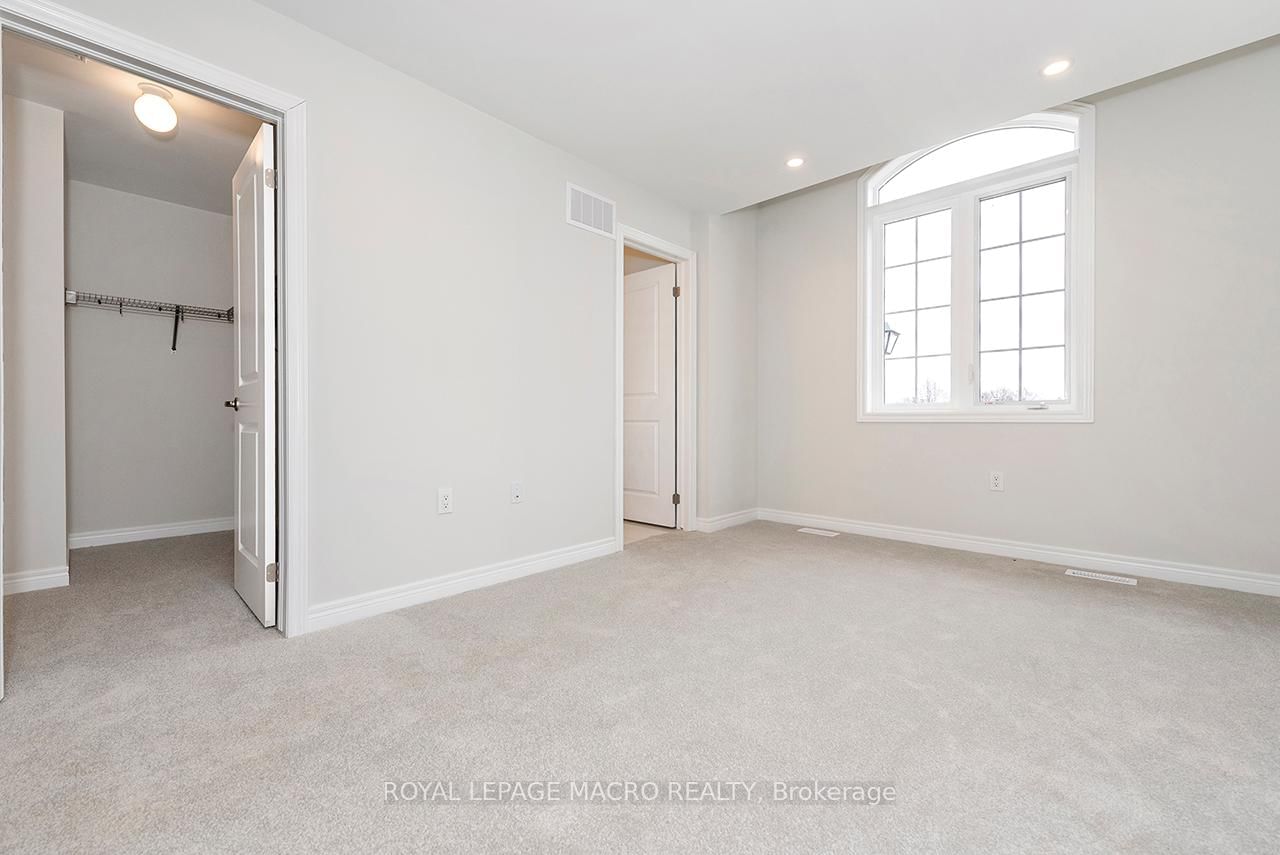 22 Linden Park Lane • Hamilton, ON photo 31