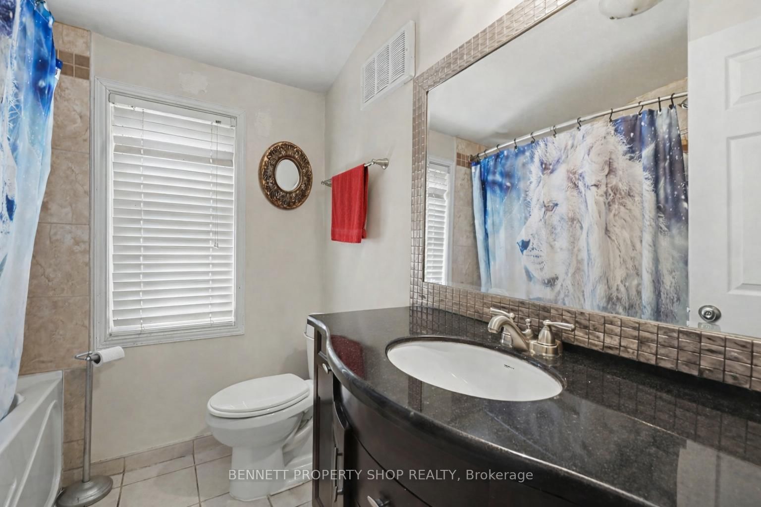 34 Hazel Street • Ottawa, ON photo 17