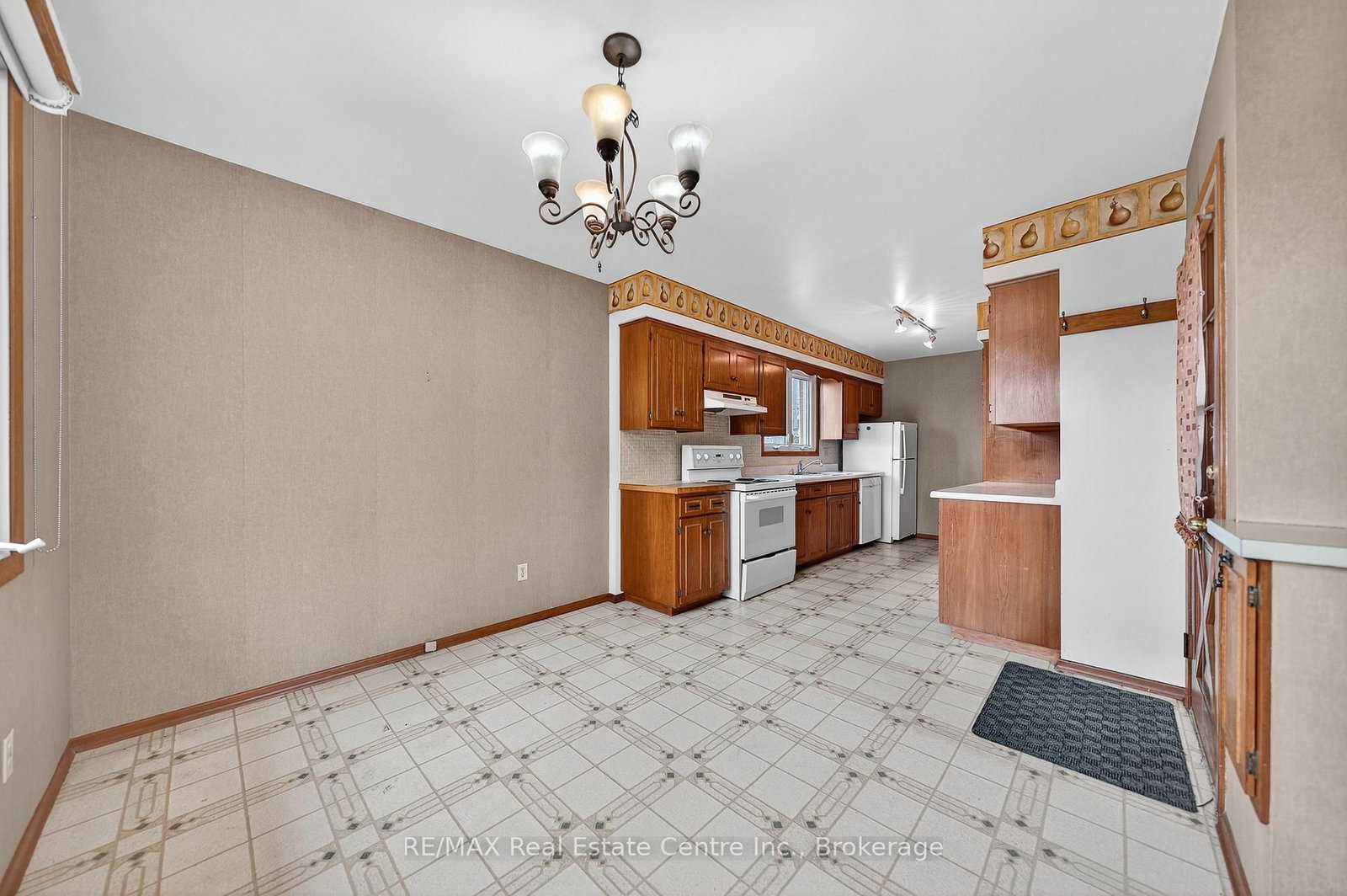 497 Victoria Street S • Kitchener, ON photo 11