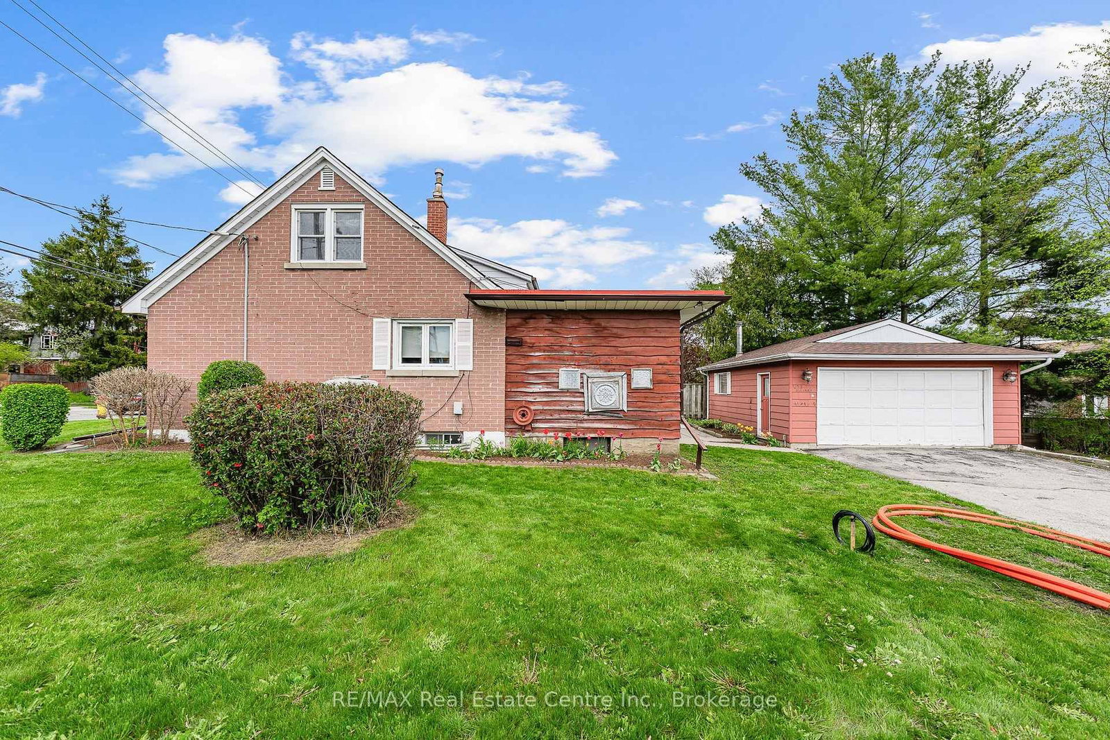497 Victoria Street S • Kitchener, ON photo 4