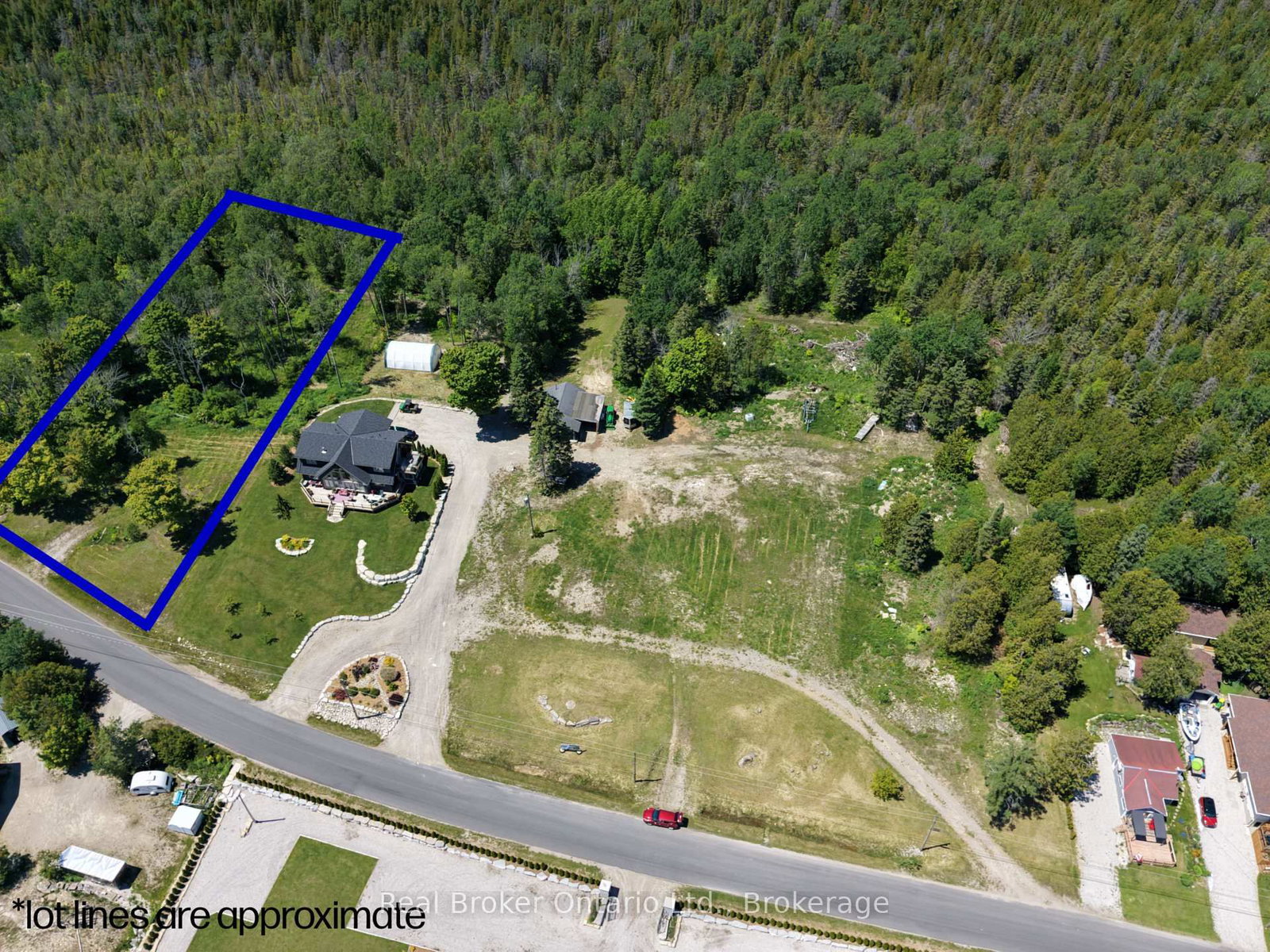 116 Tamarac Road • Northern Bruce Peninsula, ON photo 3