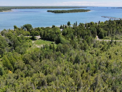118 Tamarac Road • Northern Bruce Peninsula, ON photo 9