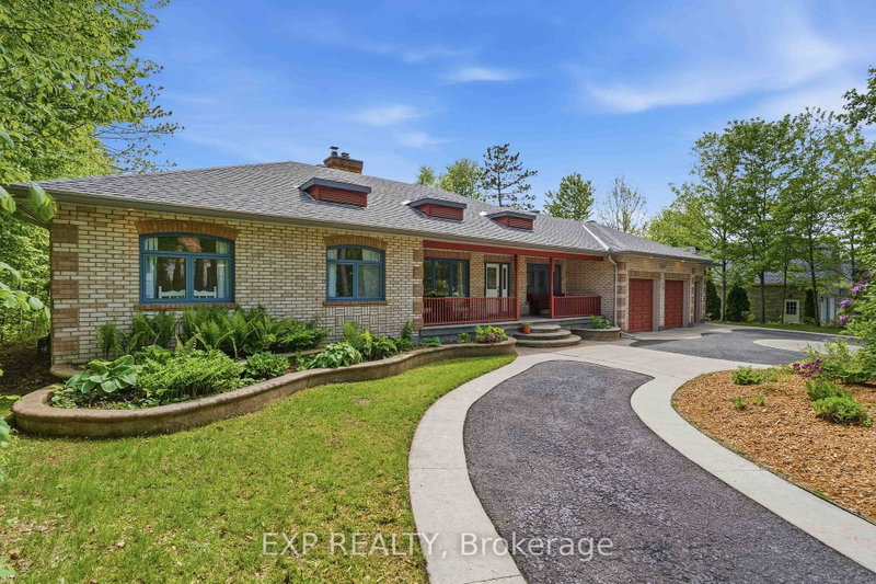 1264 Barnwell Crescent