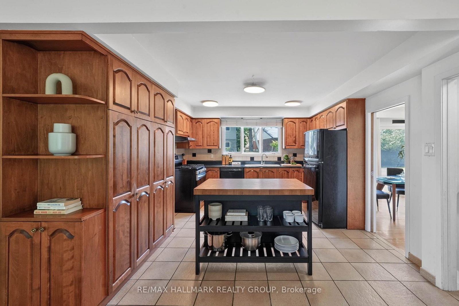1038 Arnot Road • Ottawa, ON photo 13