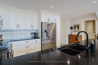 560 Devonshire Road • #16 • Saugeen Shores, ON photo 9