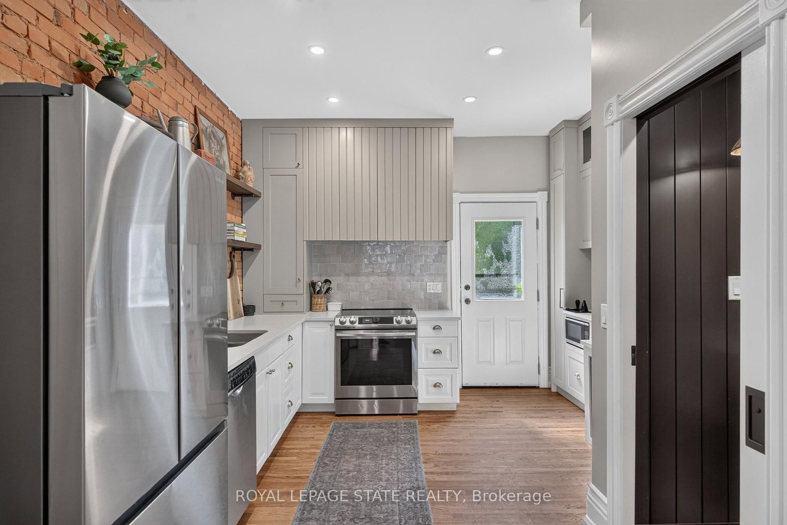 135 S Catharine Street • Hamilton, ON photo 18