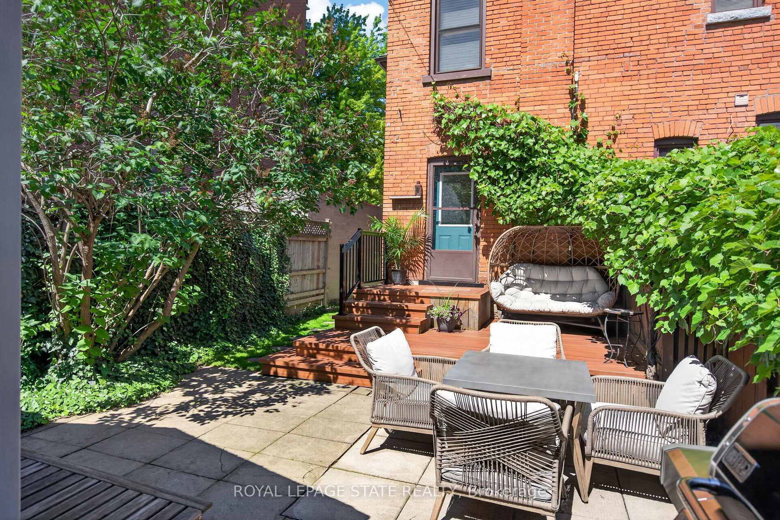 135 S Catharine Street • Hamilton, ON photo 37