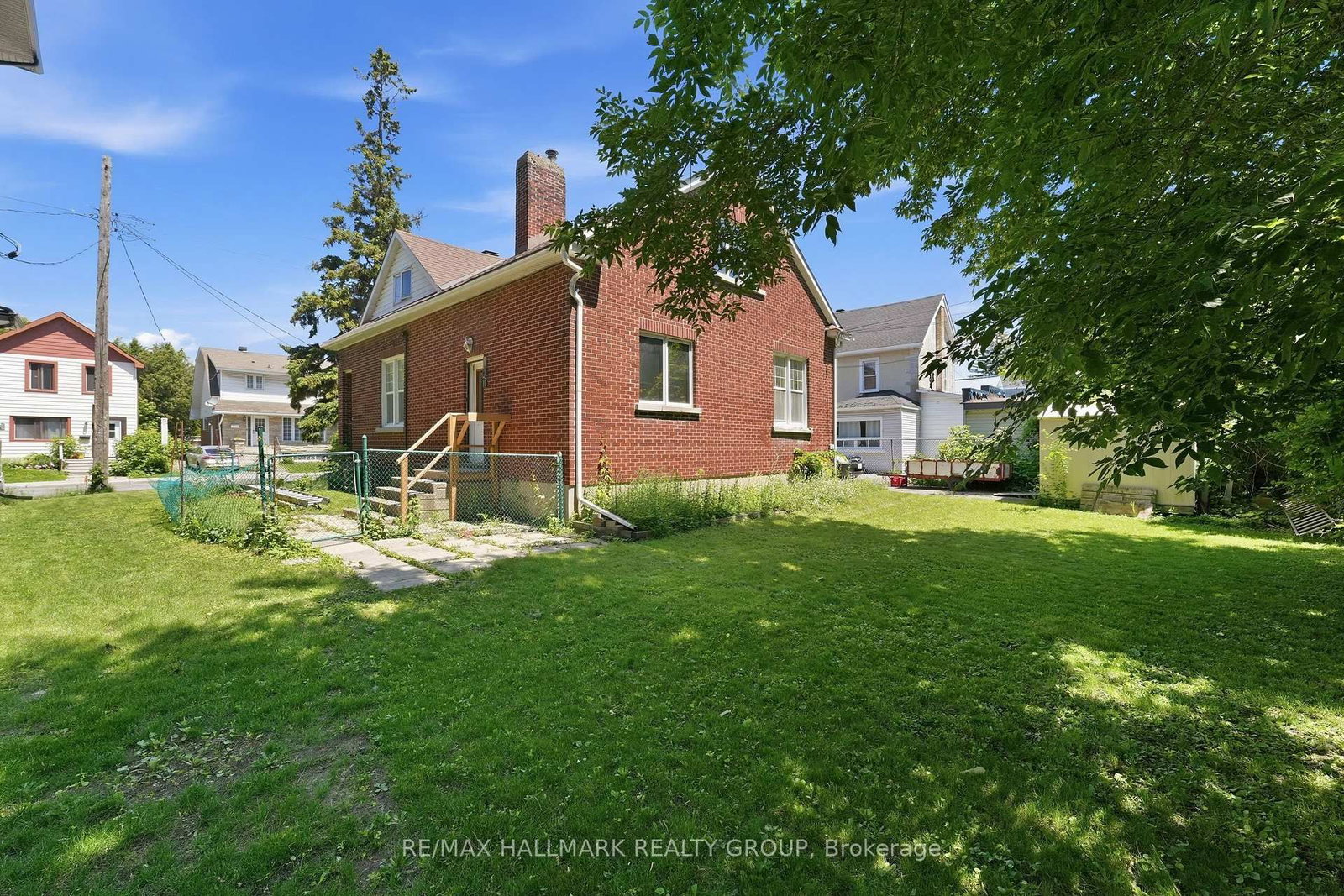 70 Queen Mary Street • Ottawa, ON photo 26