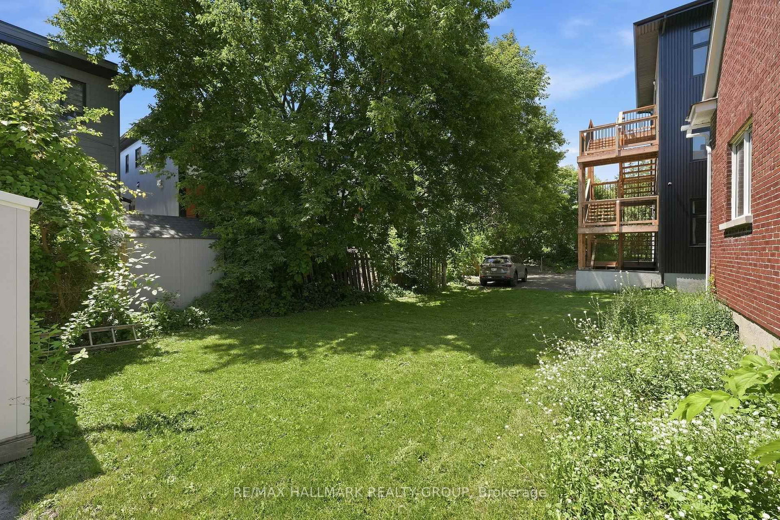 70 Queen Mary Street • Ottawa, ON photo 29