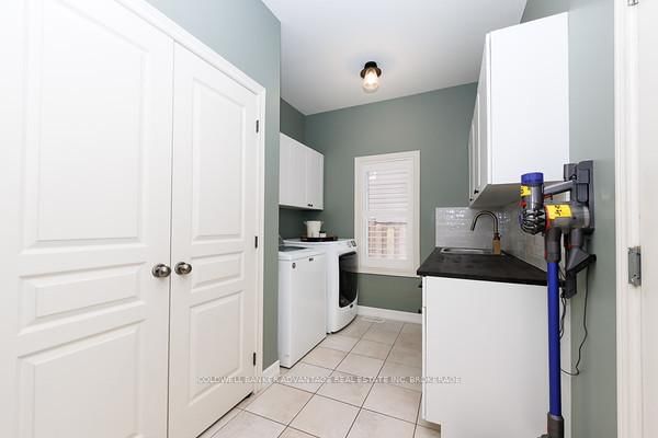 166 S Wallace Avenue • Welland, ON photo 15