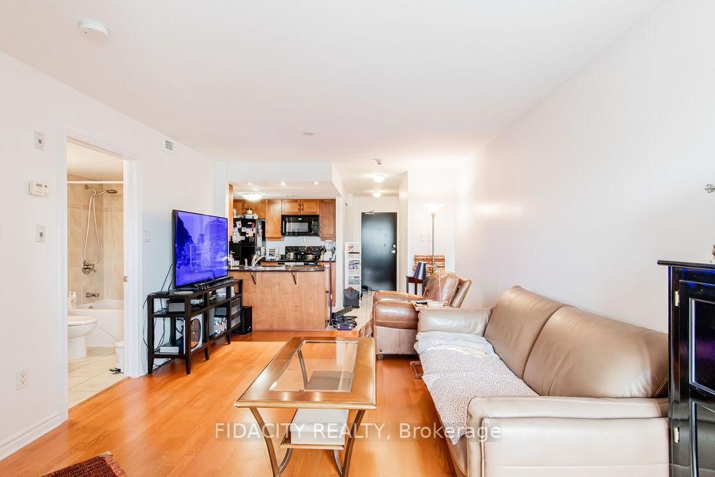 314 Central Park Drive, Unit 602