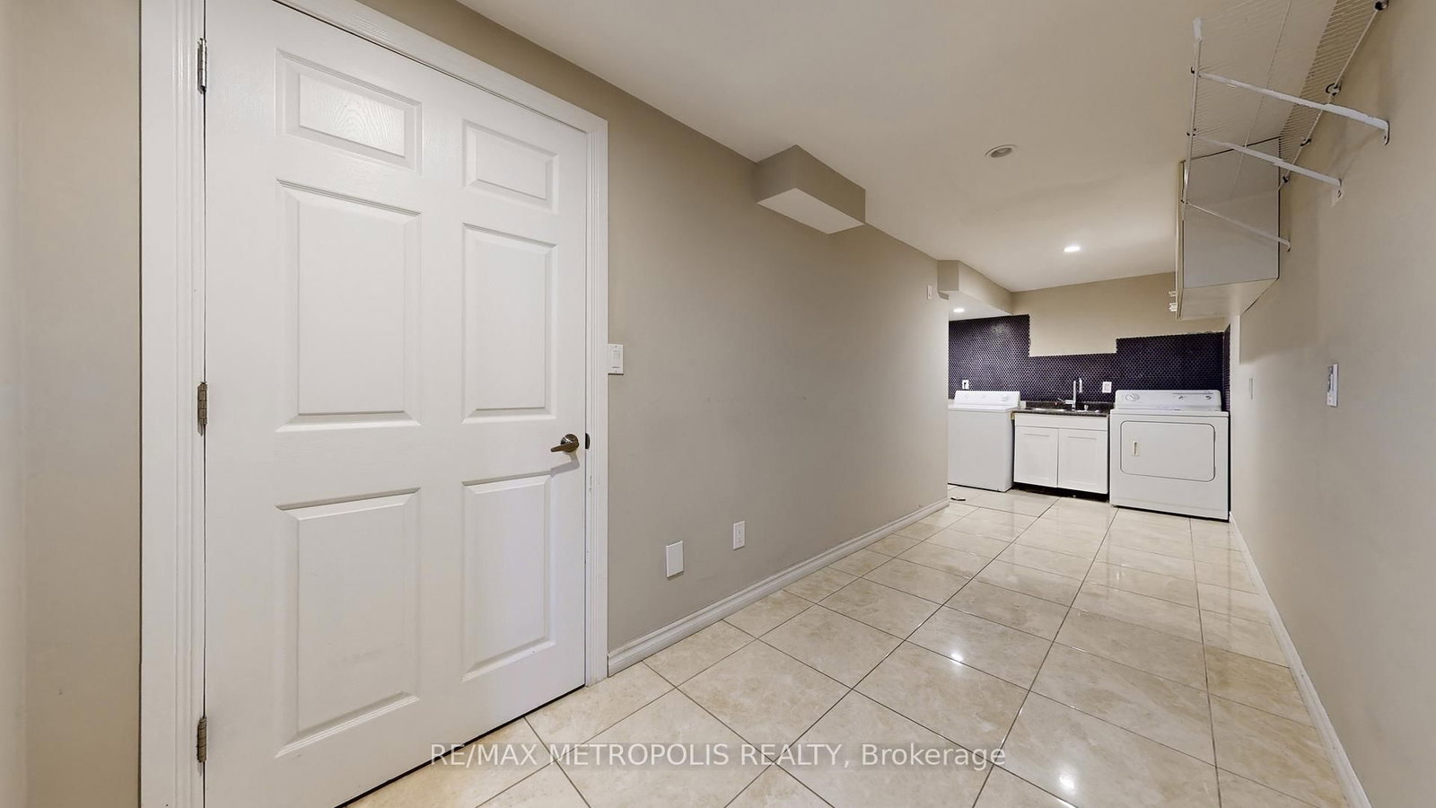183 Valmont Court • Hamilton, ON photo 46