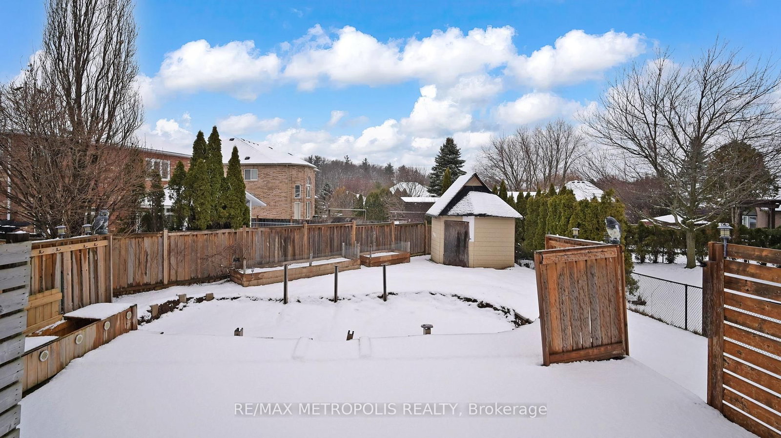 183 Valmont Court • Hamilton, ON photo 48