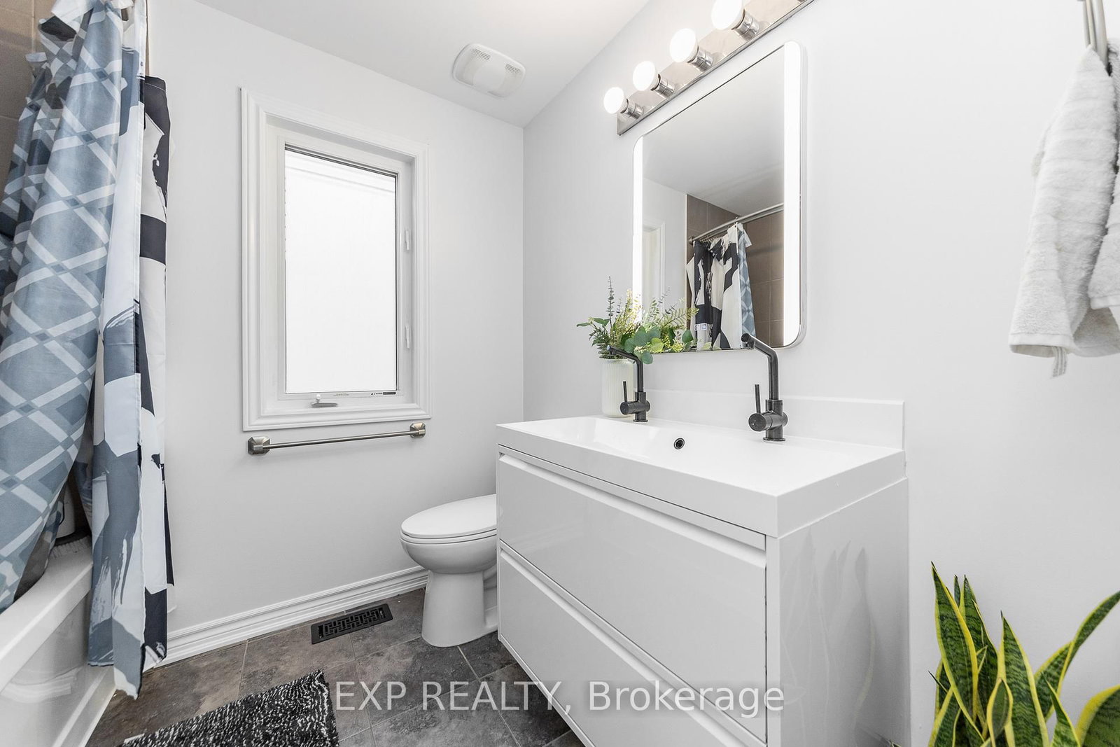 155 Lily Pond Street • Ottawa, ON photo 31