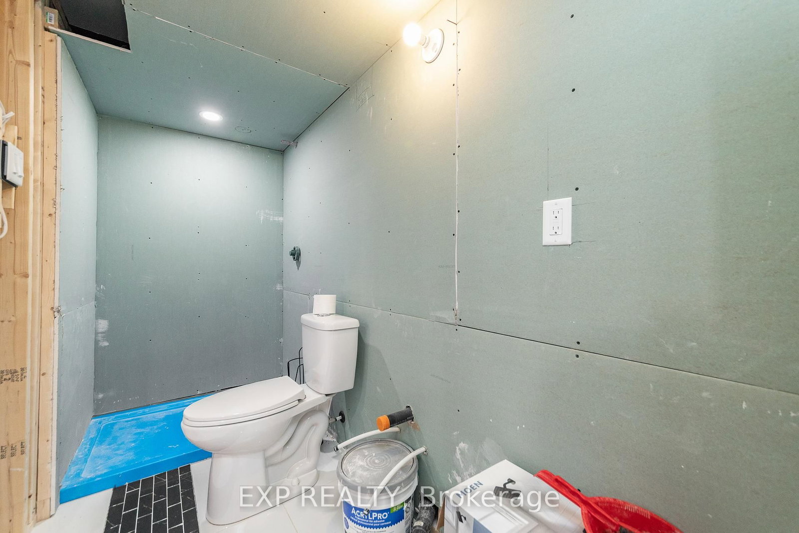 155 Lily Pond Street • Ottawa, ON photo 38