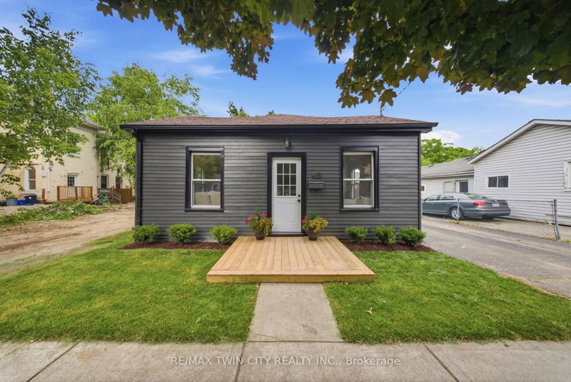 home for sale on 49 Pearl Street