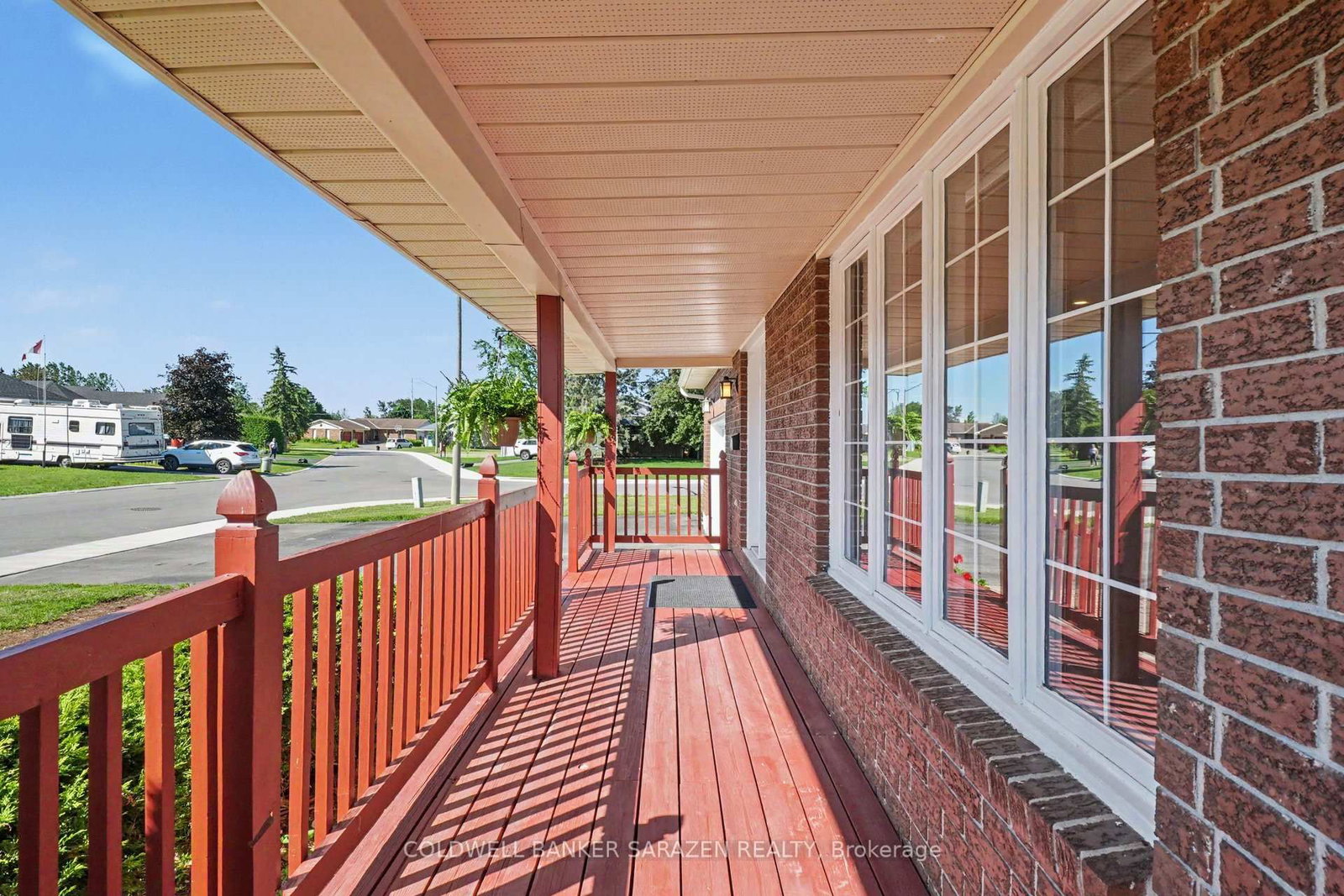 17 Smolkin Street • Arnprior, ON photo 4