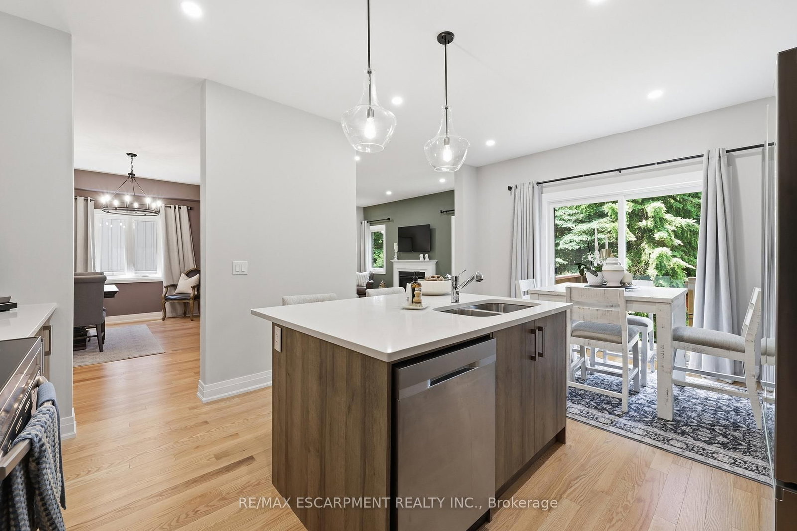 465 Adelaide Street • Wellington North, ON photo 20