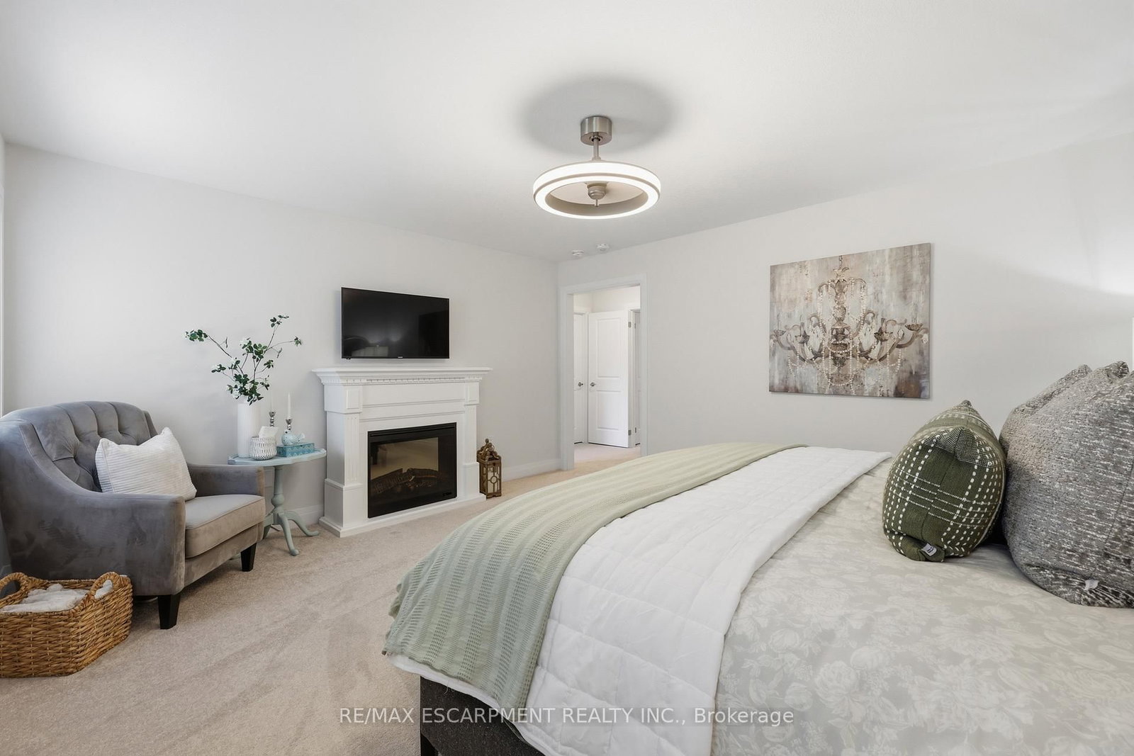 465 Adelaide Street • Wellington North, ON photo 26