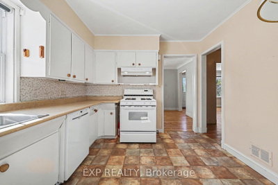 2511 Junction Avenue • Ottawa, ON photo 8