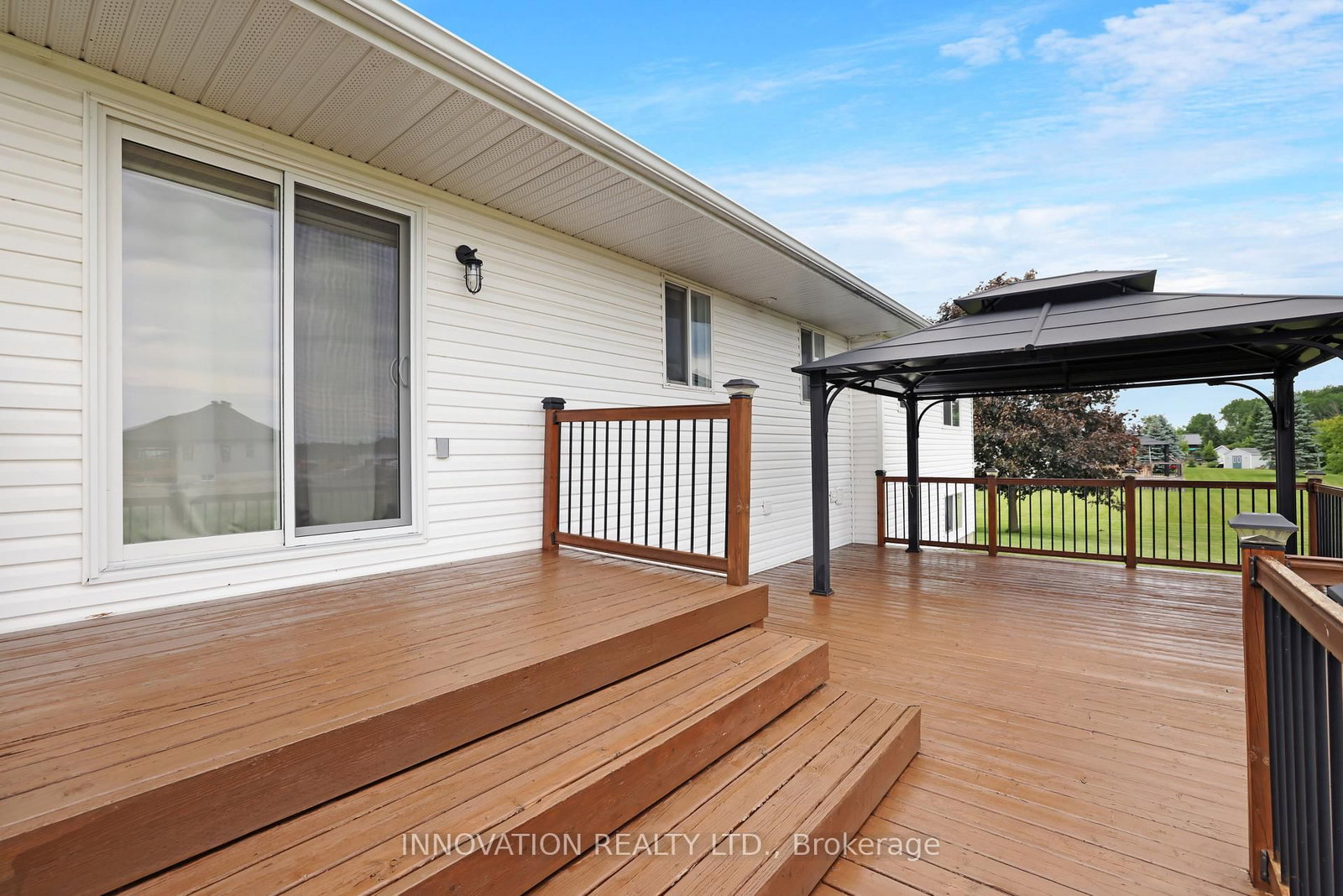 14 Riley Crescent • Braeside, ON photo 32