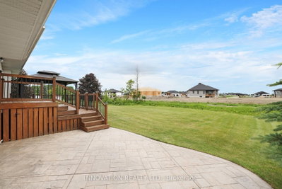 14 Riley Crescent • Braeside, ON photo 4