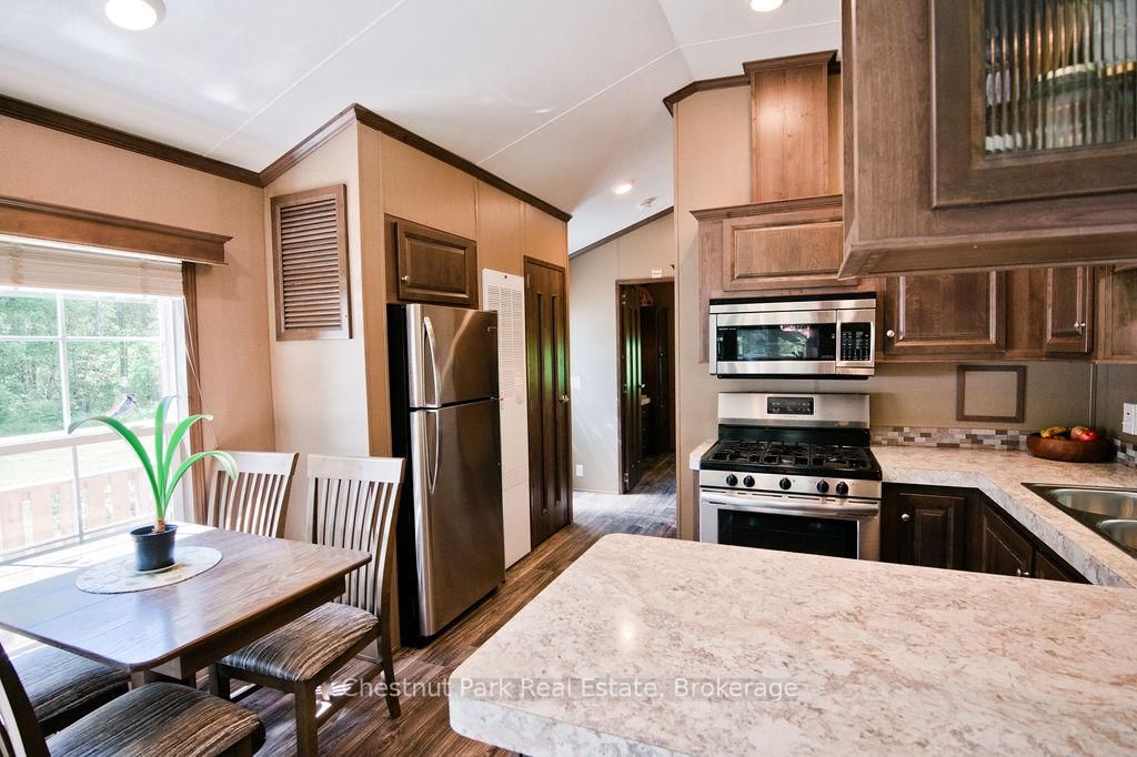 98 North Shore Road • #Unit 1 • Kearney, ON photo 16
