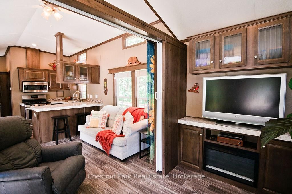 98 North Shore Road • #Unit 1 • Kearney, ON photo 23