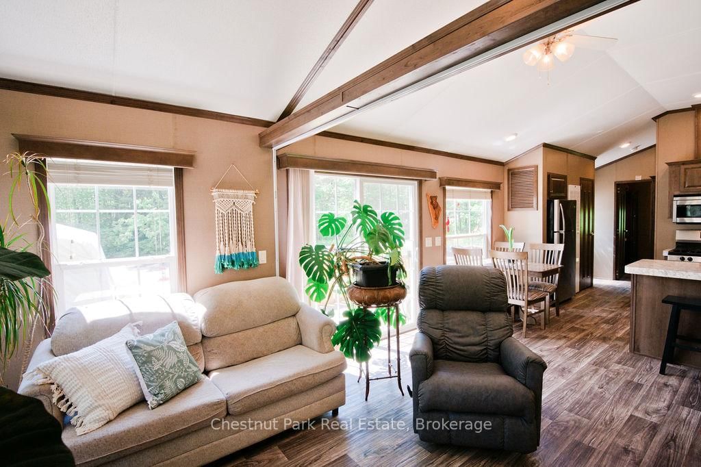 98 North Shore Road • #Unit 1 • Kearney, ON photo 24