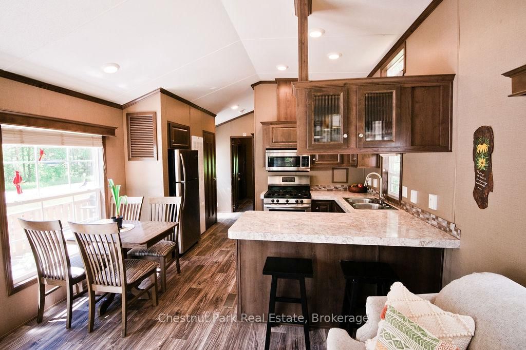 98 North Shore Road • #Unit 1 • Kearney, ON photo 25