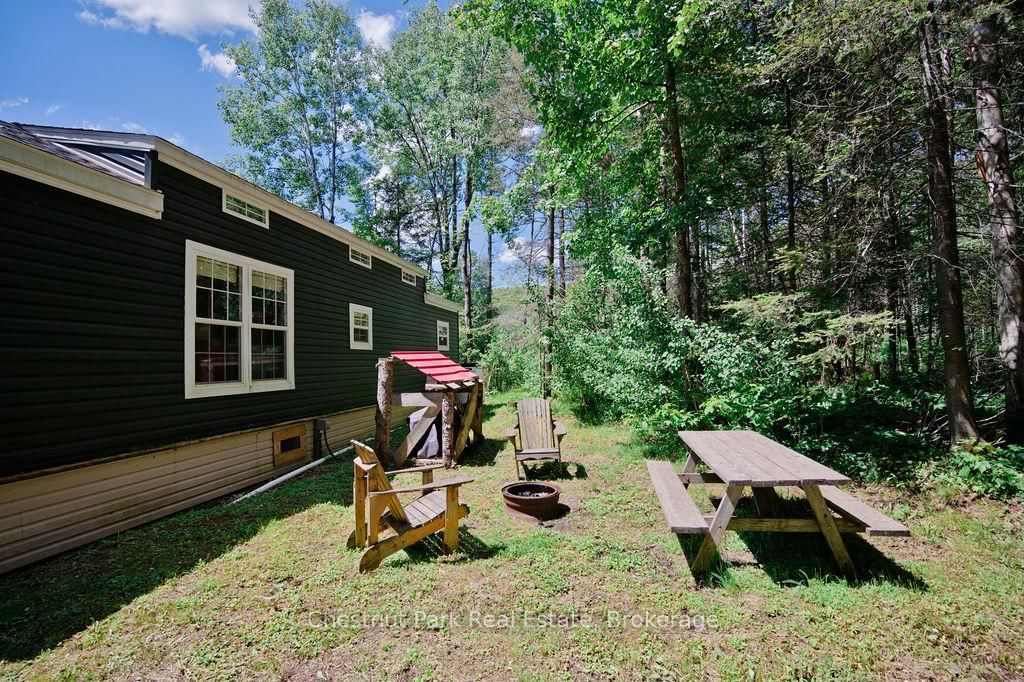 98 North Shore Road • #Unit 1 • Kearney, ON photo 3
