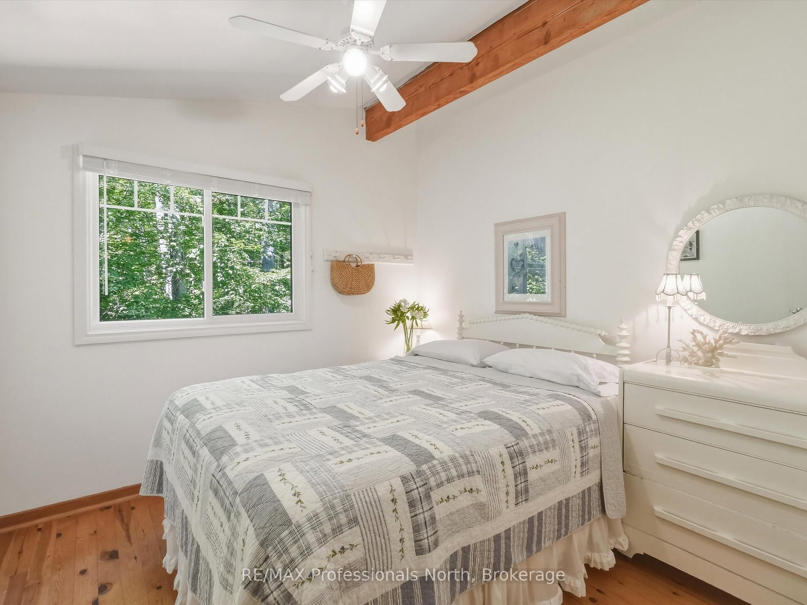 23 Taylor Island • Gravenhurst, ON photo 19