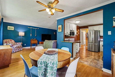 33 Newbury Avenue • Ottawa, ON photo 7