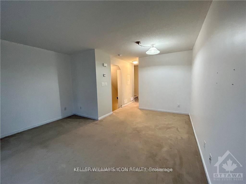 146 Urbancrest Private • Ottawa, ON photo 5