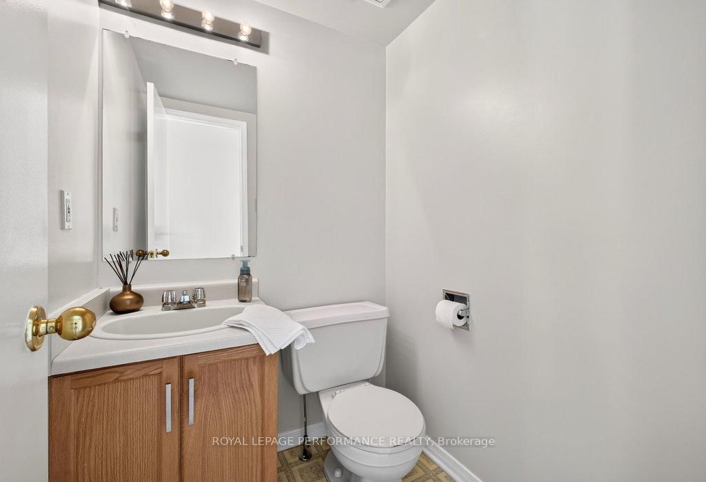 38 Burlington Crescent • Ottawa, ON photo 17
