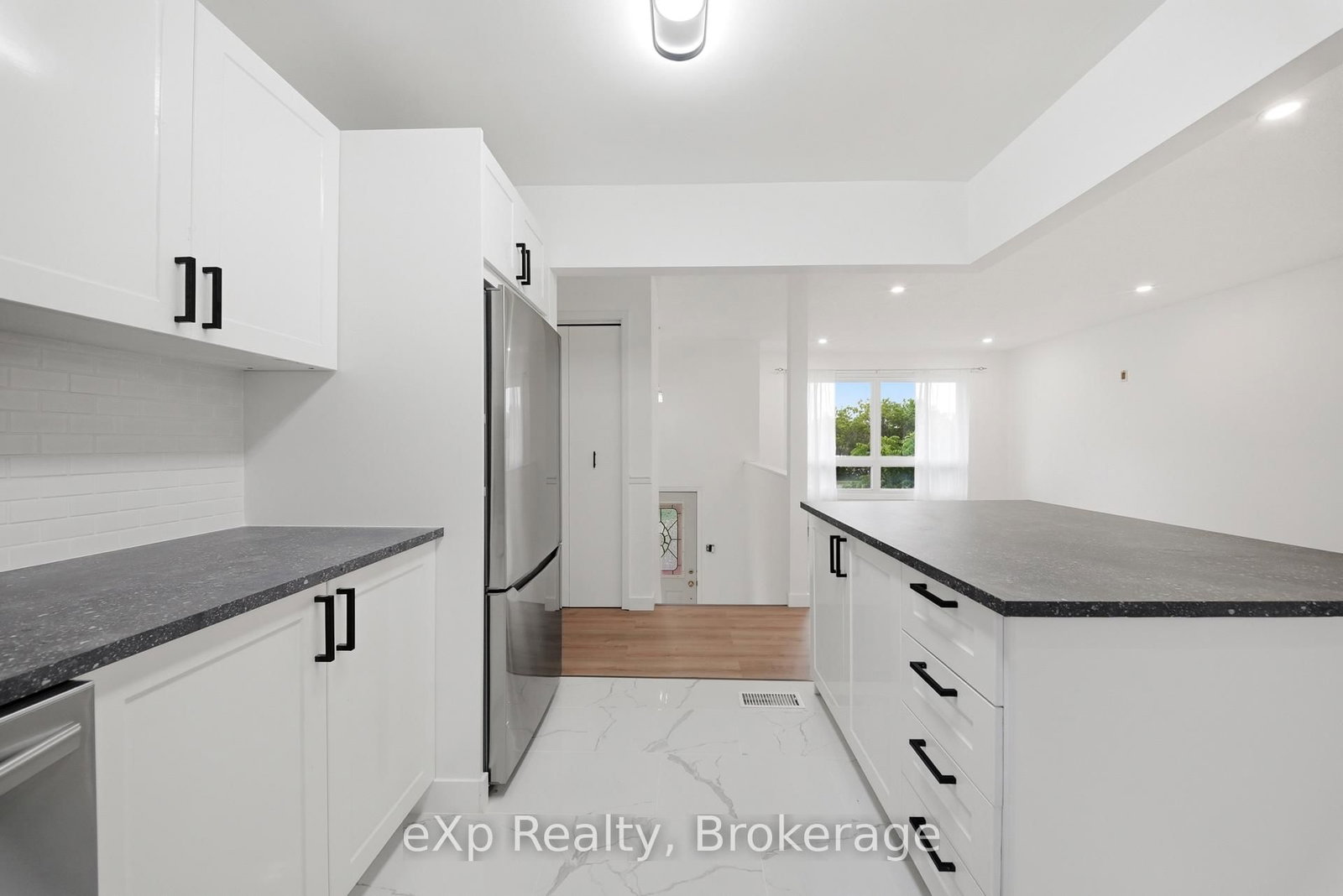 342 Front Street • Quinte West, ON photo 11