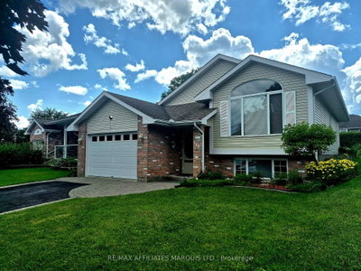 248 Northwoods Crescent