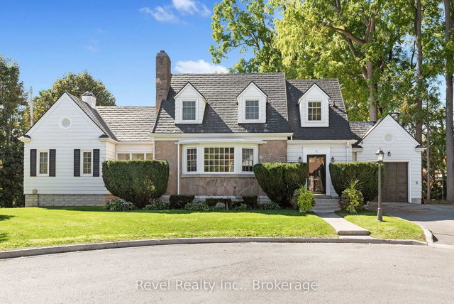 13 Sylvan Crescent