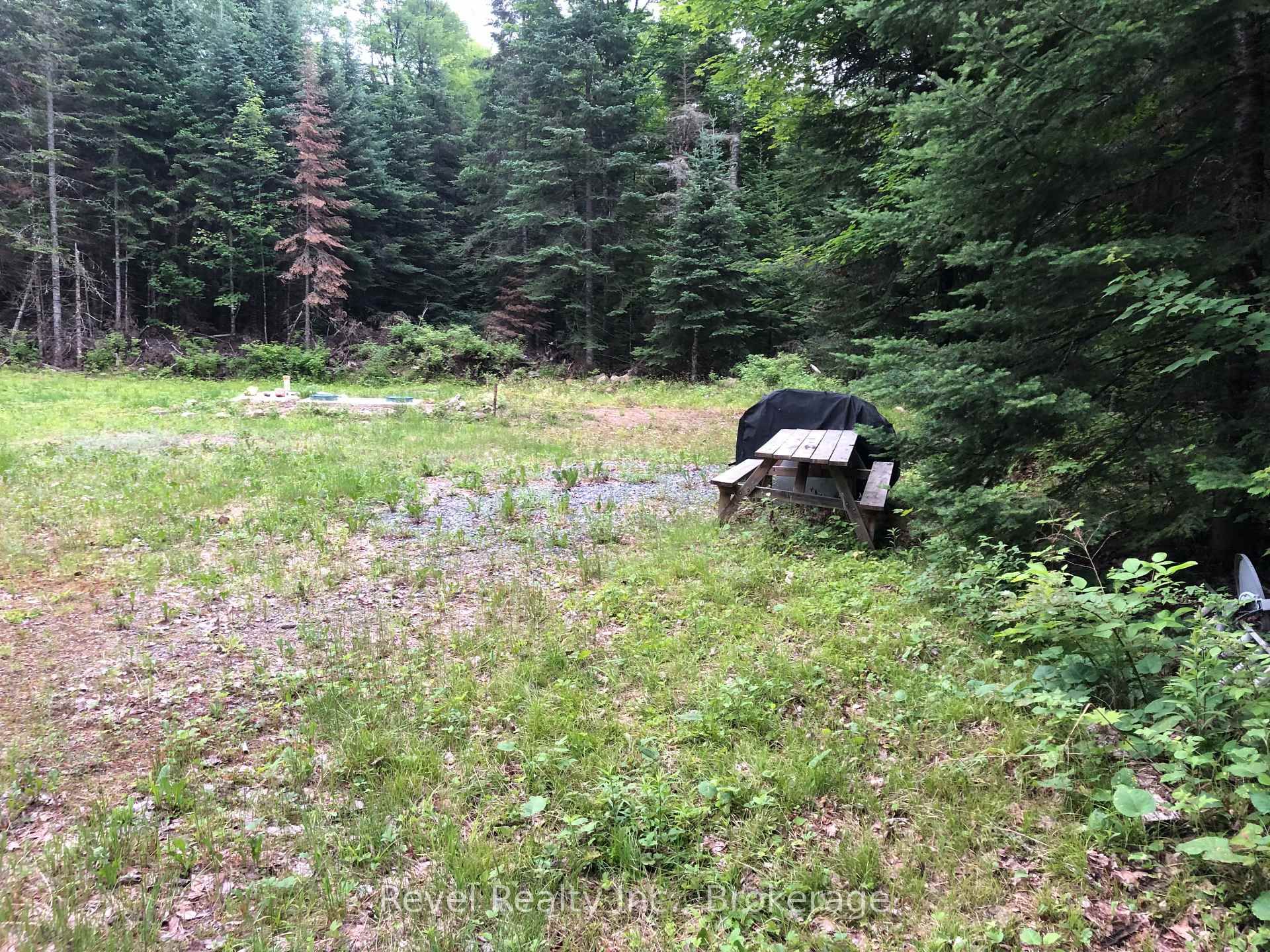 17 DIAMOND LAKE Road