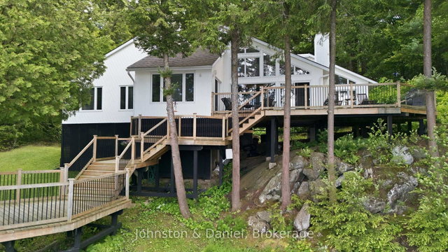 200 Blackstone Lake Water