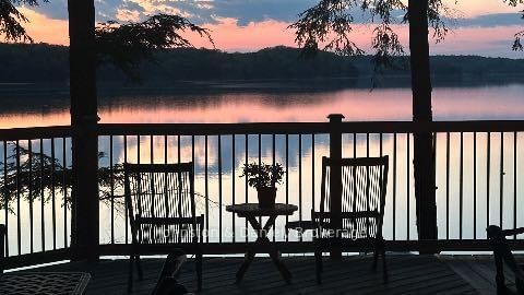 200 Blackstone Lake Water