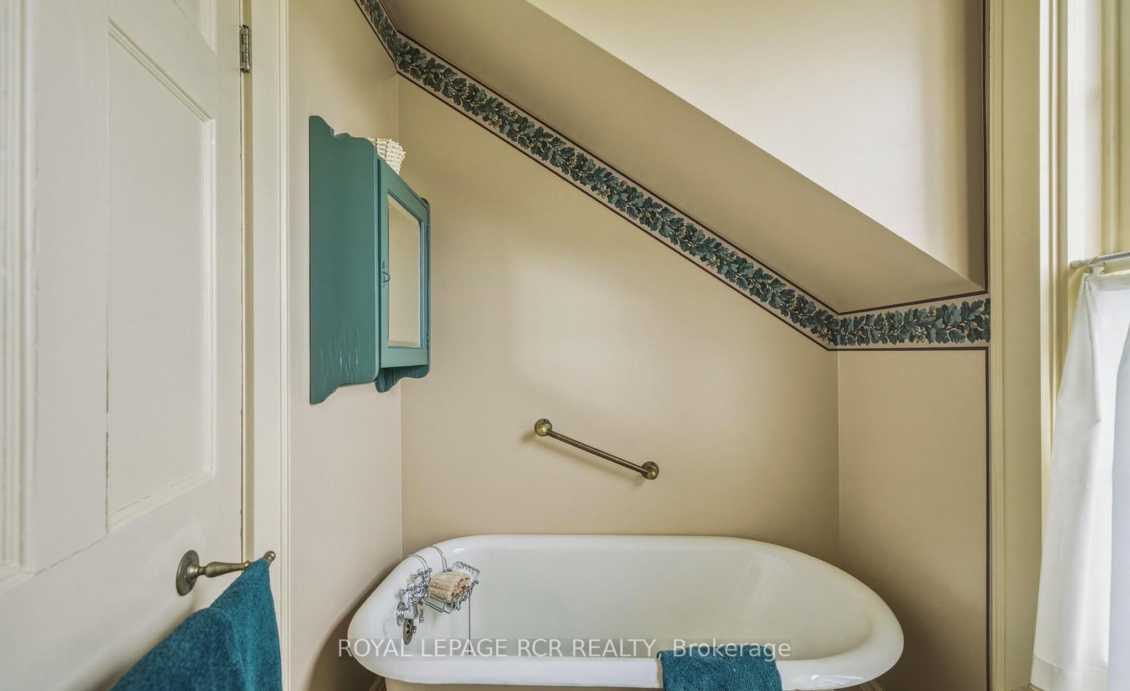 838496 4th Line E • Mulmur, ON photo 25