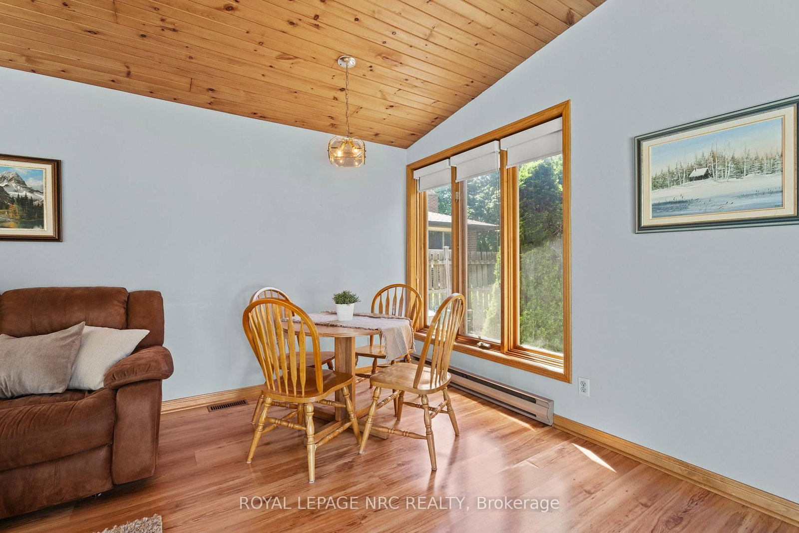116 Windward Street • St. Catharines, ON photo 18