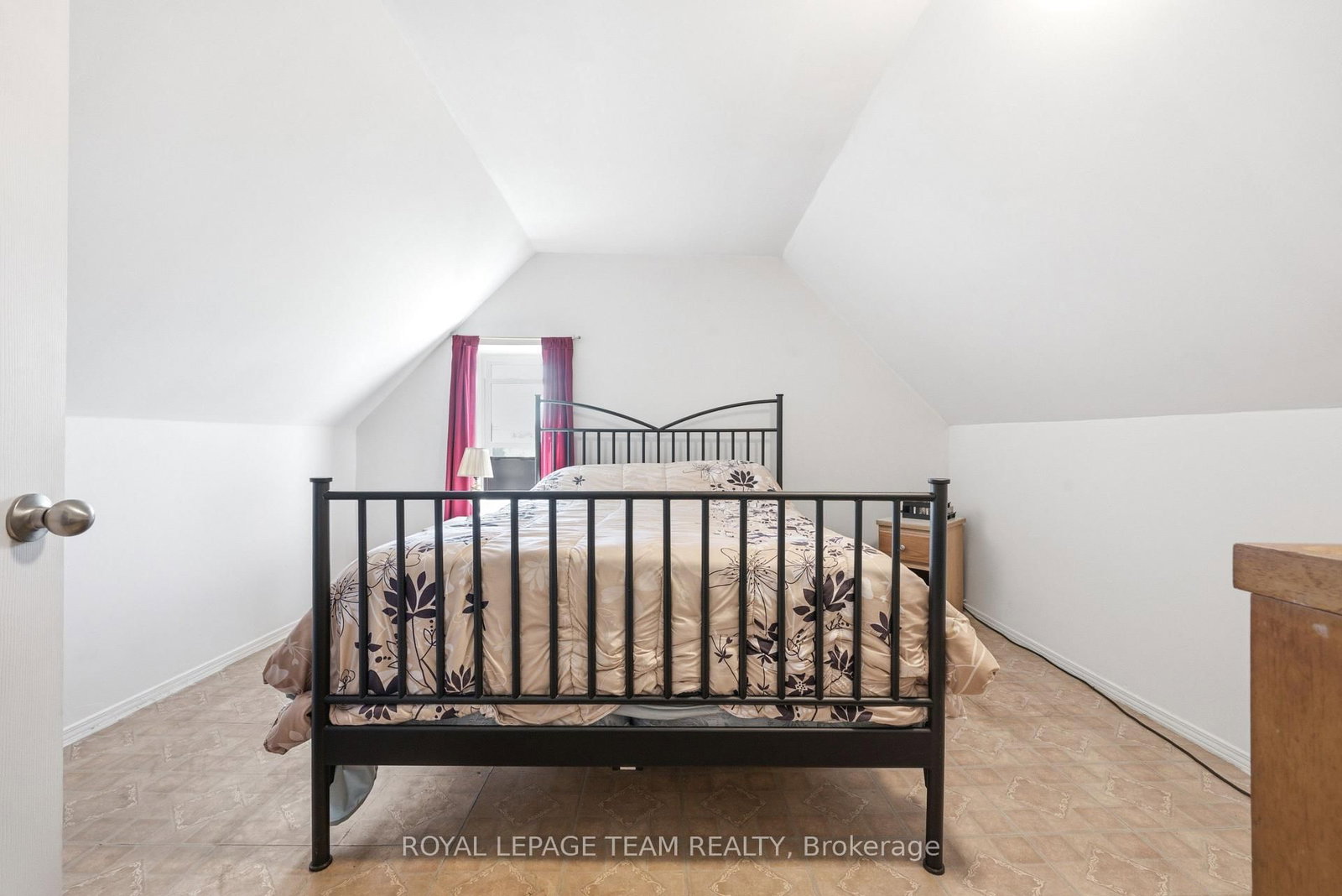 828 Cemetery Road • Lanark, ON photo 41