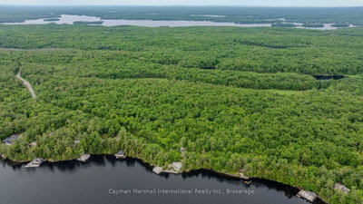 00 Foreman Road — photo 2