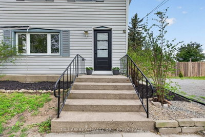 476 Hoards Road — photo 3